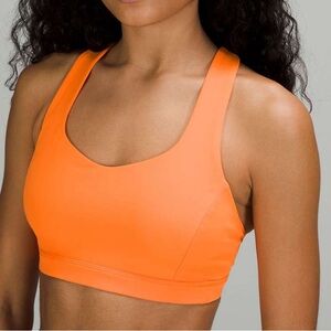 Lululemon Free to Be Serene Bra